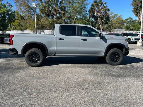 New 2025 Chevrolet Silverado 1500 ZR2 w/ Technology Package image 8