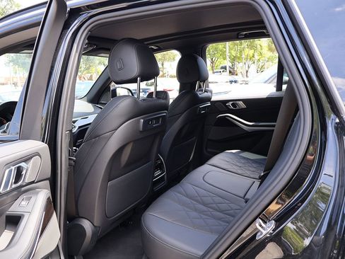Used 2023 BMW X5 sDrive40i w/ M Sport Package RWD image 37