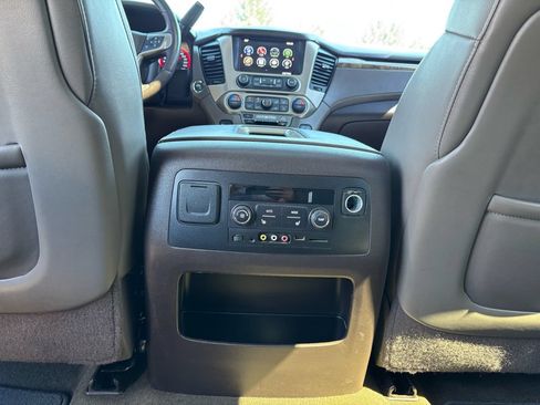 Used 2016 GMC Yukon XL Denali w/ Open Road Package AWD/4WD image 21