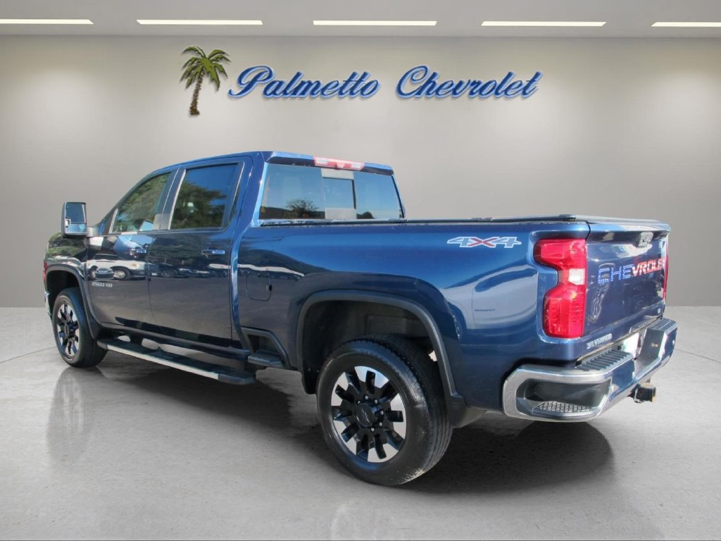 Used 2020 Chevrolet Silverado 2500 LT w/ All Star Edition AWD/4WD image 5
