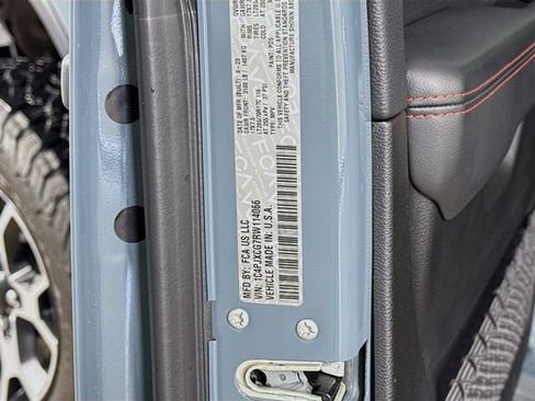 Used 2024 Jeep Wrangler Rubicon image 29