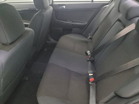 Used 2016 Mitsubishi Lancer ES image 18