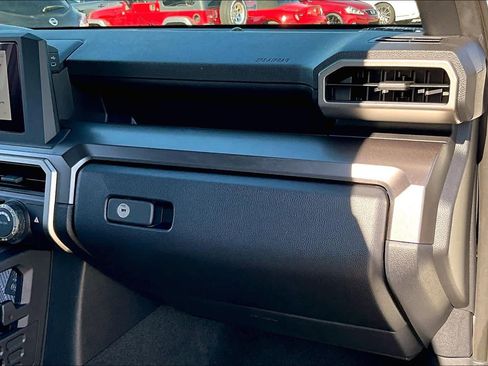 Used 2025 Toyota 4Runner SR5 image 17