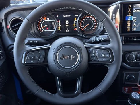 New 2025 Jeep Wrangler Unlimited Rubicon image 12