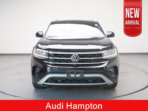 Used 2020 Volkswagen Atlas Cross Sport SEL Premium AWD/4WD image 2