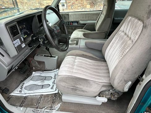 Used 1994 Chevrolet Silverado 1500 Fleetside image 11