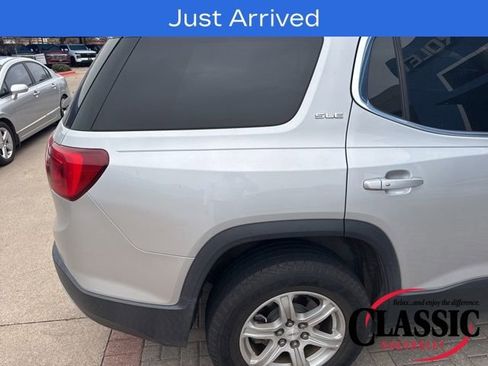 Used 2017 GMC Acadia SLE image 20