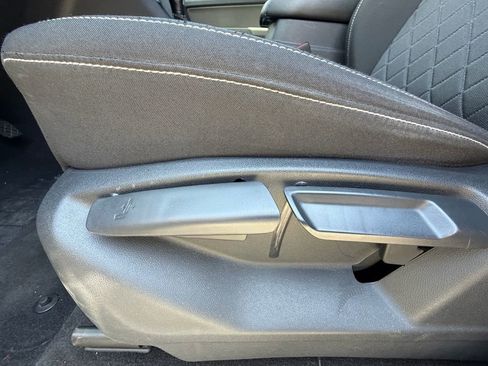 Used 2021 Volkswagen Atlas Cross Sport S FWD image 18