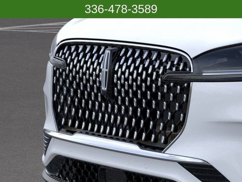 New 2026 Lincoln Aviator Reserve RWD image 17