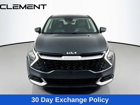 Used 2023 Kia Sportage EX FWD image 3