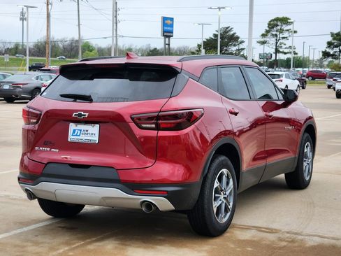 New 2026 Chevrolet Blazer LT w/ Convenience Package AWD/4WD image 3