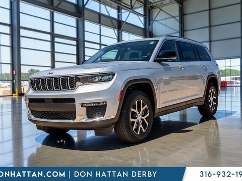 Used 2023 Jeep Grand Cherokee L Limited w/ Trailer Tow Group (B) AWD/4WD image 1