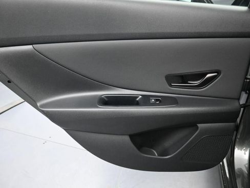New 2026 Hyundai Elantra Sport FWD image 22