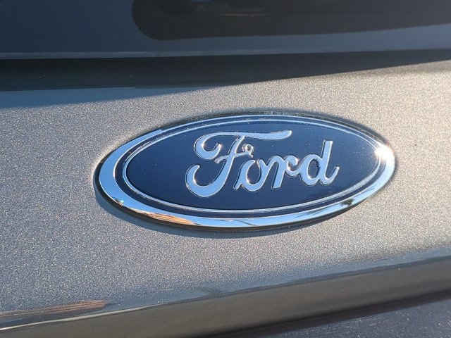 Used 2025 Ford Explorer ST-Line w/ Premium Package RWD image 13
