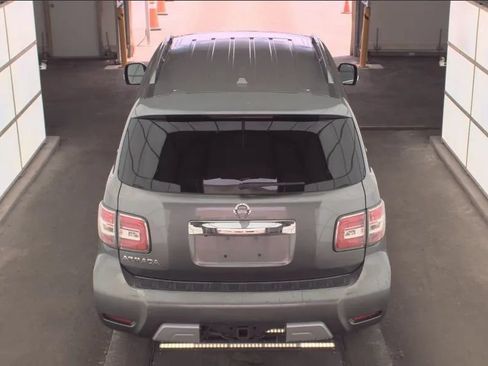 Used 2017 Nissan Armada SV AWD/4WD image 4