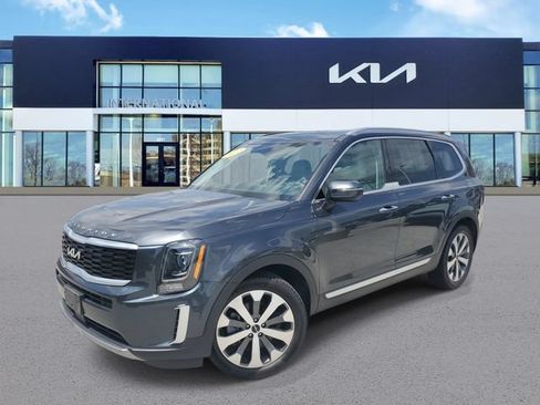 Used 2022 Kia Telluride S AWD/4WD image 1