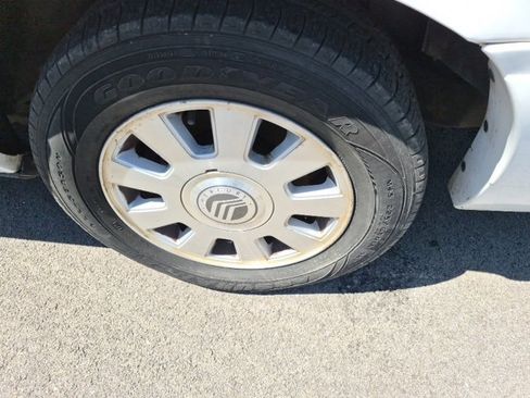 Used 2005 Mercury Grand Marquis LS image 14