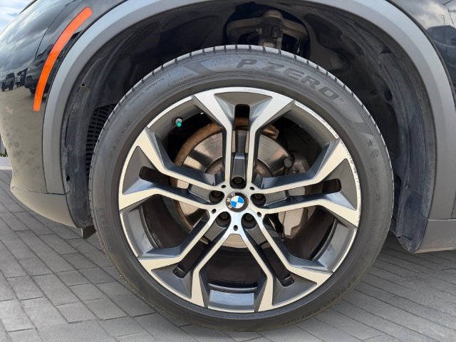 Used 2021 BMW X5 sDrive40i w/ Convenience Package RWD image 9