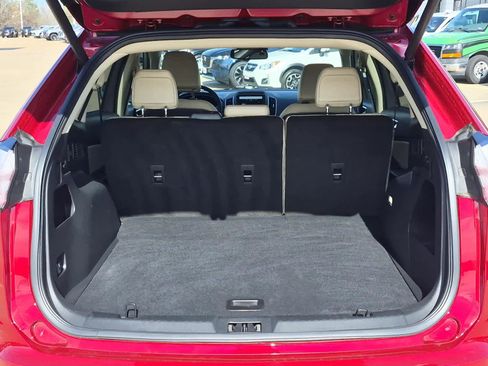 Used 2024 Ford Edge SEL w/ Convenience Package image 10