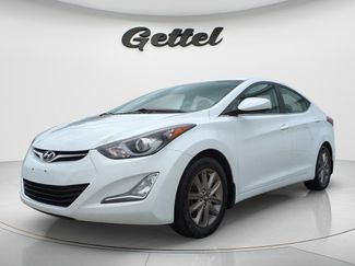Used 2015 Hyundai Elantra SE w/ Option Group 03 FWD video 1