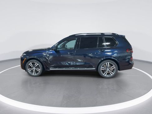 Certified 2024 BMW X7 xDrive40i w/ M Sport Package image 5