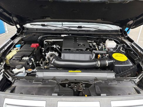 Used 2025 Nissan Frontier Pro-X w/ Pro Convenience Package RWD image 29