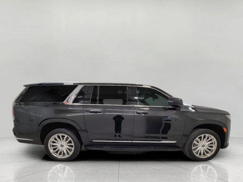 Certified 2023 Cadillac Escalade ESV Premium Luxury image 12