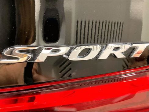Used 2024 Honda Civic Sport image 8