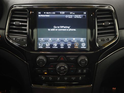 Used 2020 Jeep Grand Cherokee Limited X image 17