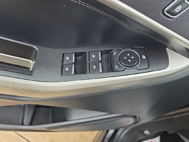 Used 2021 Ford Explorer XLT w/ Equipment Group 202A AWD/4WD image 29