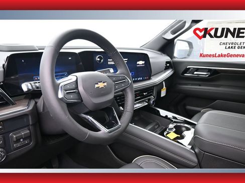 New 2026 Chevrolet Tahoe Premier w/ Sun And Tow Package AWD/4WD image 22