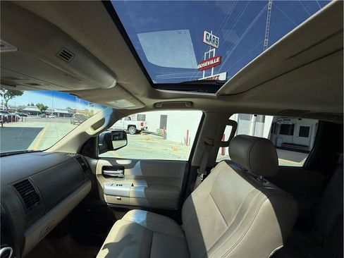 Used 2008 Toyota Sequoia Limited RWD image 26
