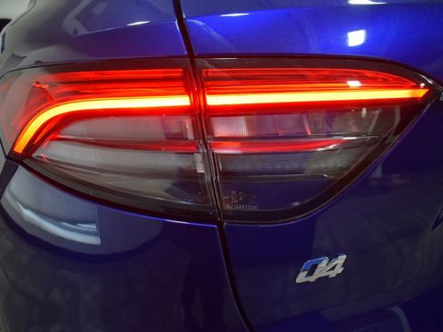 Used 2021 Maserati Levante image 36