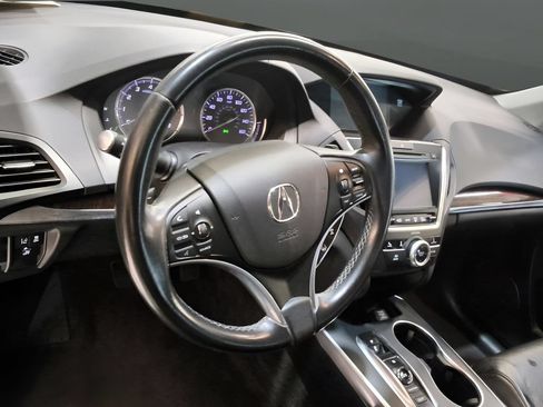 Used 2020 Acura MDX SH-AWD image 18