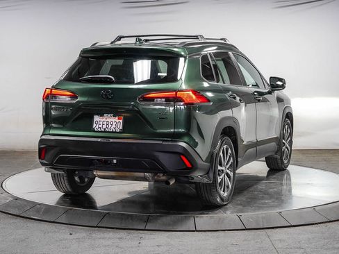 Certified 2022 Toyota Corolla Cross XLE w/ Convenience Package AWD/4WD image 4