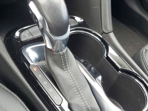 Used 2021 Buick Encore GX Preferred w/ Sport Touring Package image 26