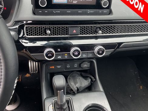 Used 2025 Honda Civic Sport image 12