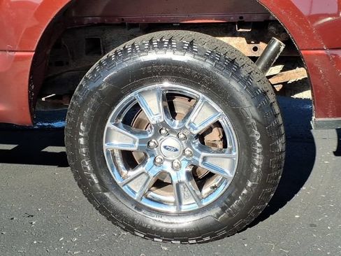 Used 2016 Ford F150 XLT w/ Equipment Group 302A Luxury AWD/4WD image 6