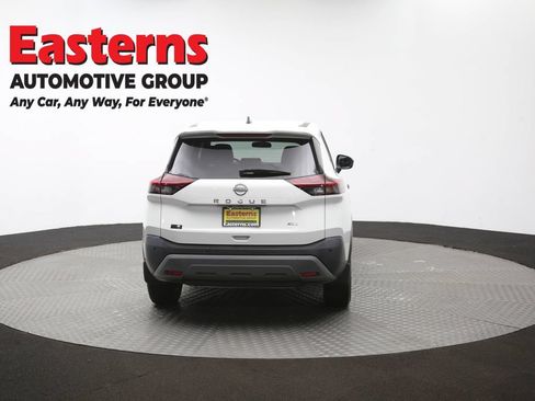 Used 2023 Nissan Rogue S AWD/4WD image 38