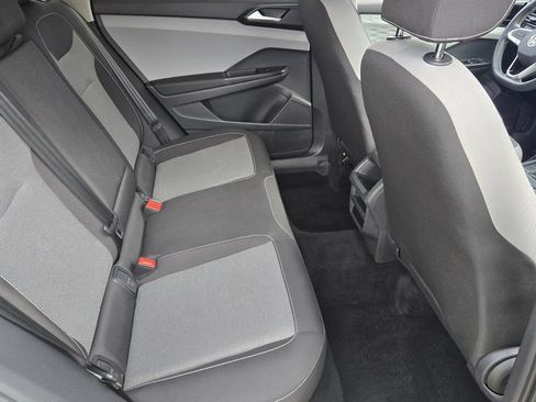 Certified 2023 Volkswagen Taos S FWD image 16
