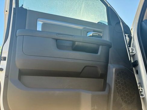Used 2023 RAM 1500 Classic SLT w/ Electronics Group AWD/4WD image 16
