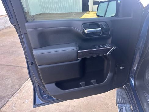 Used 2022 Chevrolet Silverado 1500 LTZ w/ Safety Package II AWD/4WD image 6