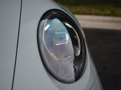 Certified 2025 Porsche 911 Carrera GTS image 30