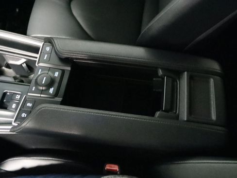 Used 2025 Toyota Grand Highlander XLE image 49