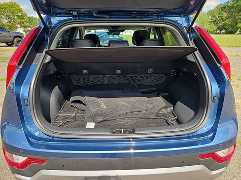 Certified 2025 Kia Niro EX w/ EX Cold Weather Package FWD image 26