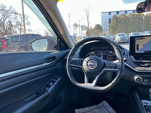 Certified 2024 Nissan Altima 2.5 SL image 25