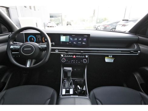 Certified 2026 Hyundai Santa Cruz SEL FWD image 11