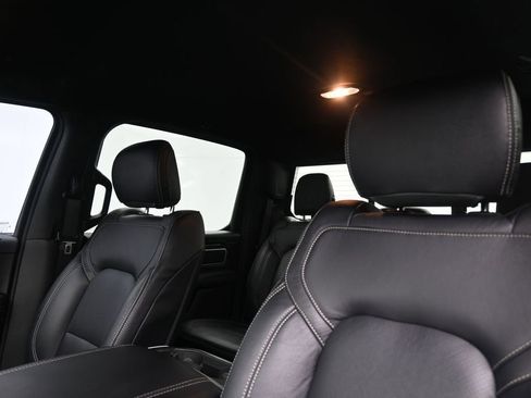 Used 2023 RAM 1500 Lone Star AWD/4WD image 2