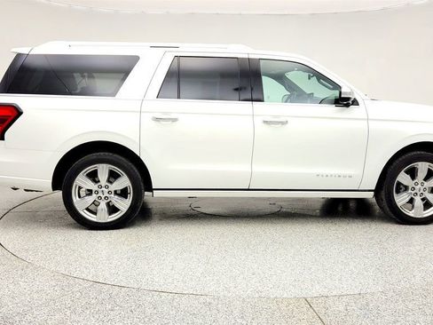 Used 2022 Ford Expedition Max Platinum image 4