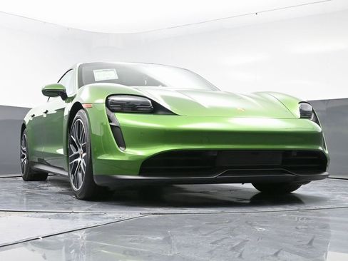 Used 2023 Porsche Taycan image 49